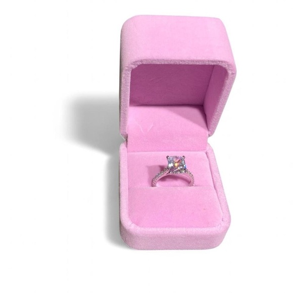 14K White Gold 4 Carat Radiant Cut Moissanite Engagement Ring Size 6